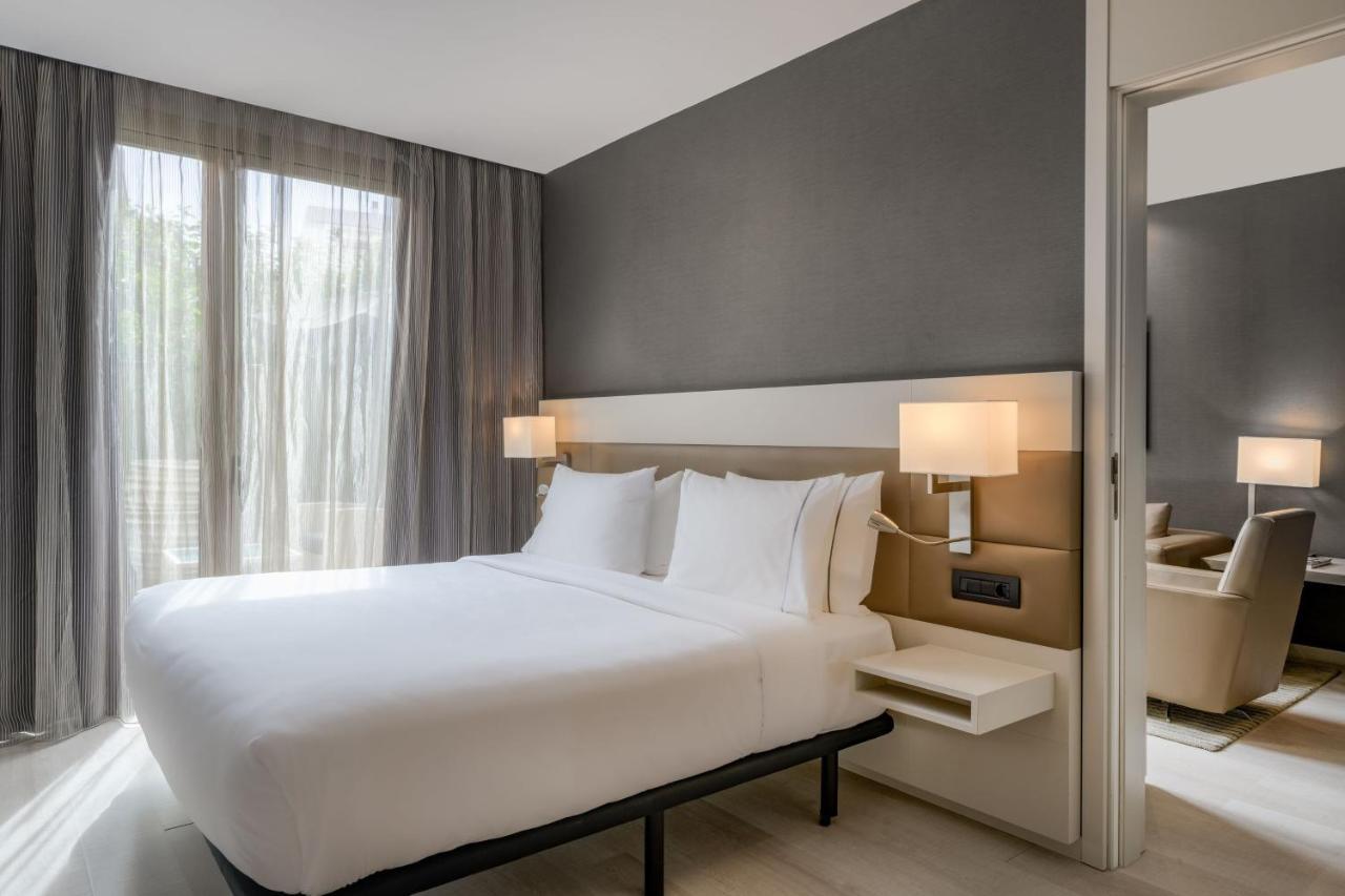 Sh Colon Hotel Valence